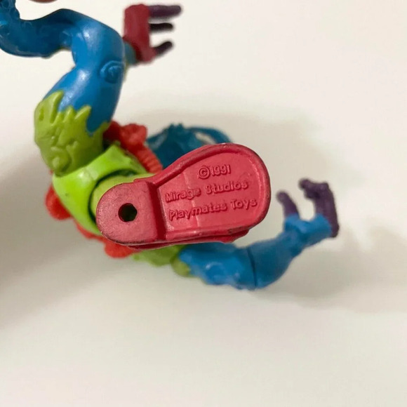 Vintage 1991 Wyrm Teenage Mutant  Ninja Turtles TMNT Playmates With Belt - Picture 11 of 16